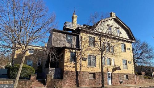 631 High St, Pottstown PA  19464-5783 exterior