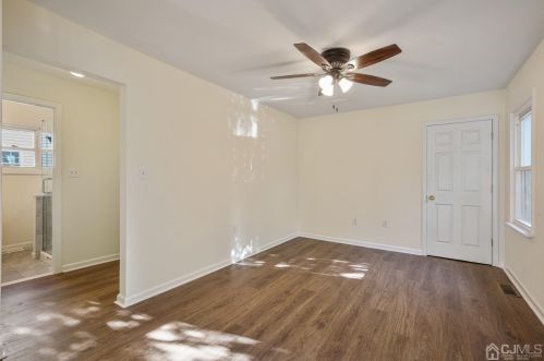 88 Central Ave, Metuchen NJ  08840-1862 exterior