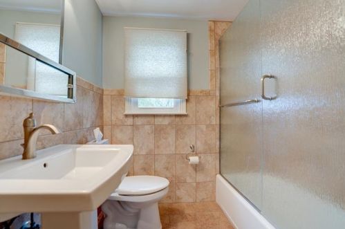 78 Carleton Dr, Pittsburgh PA 15243-1336 exterior