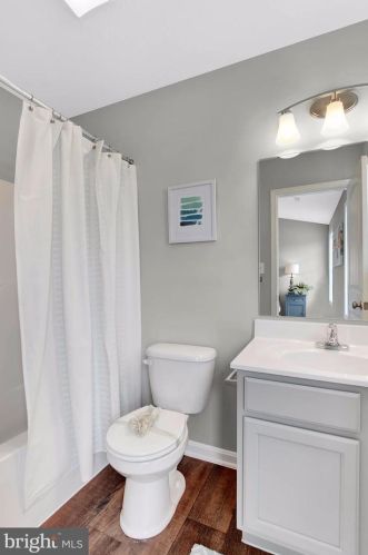 202 Ctr St, Hanover PA 17331-2829 exterior