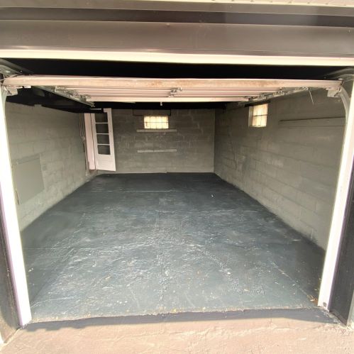 9126 Thurston Ave, Milwaukee WI  53225-2722 exterior