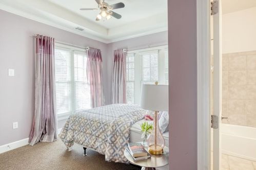 706 Cosmopolitan Dr, Atlanta GA 30324-3615 exterior