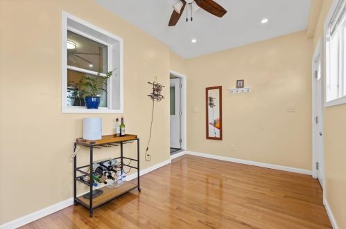 5603 Mccandless Ave, Pittsburgh PA 15201-2229 exterior