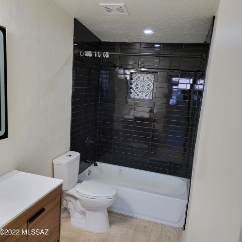 4927 Adams St, Tucson AZ  85712-4005 exterior