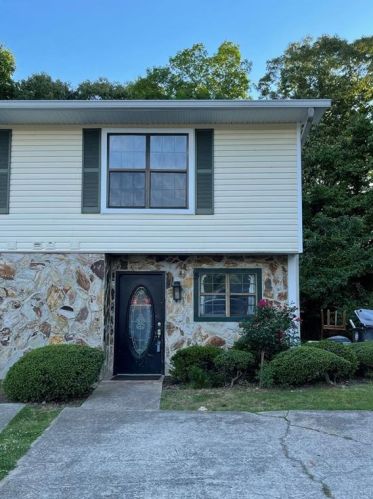 2513 Hidden Cove Ct, Gainesville GA 30501-1695 exterior