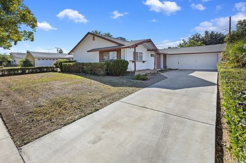 3732 Lillian St, Riverside, CA 92504-3632