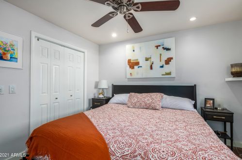 1233 El Camino Dr, Phoenix AZ 85051-9124 exterior