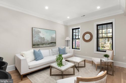 1868 Monroe St, Washington DC  20018-2736 exterior