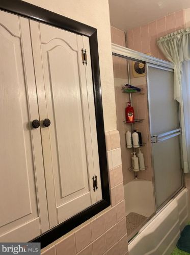 1730 42 St, Camden NJ 08110-2119 exterior