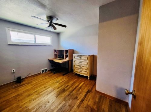 6715 Buchanan Ave, Pittsburgh PA  15122-2729 exterior