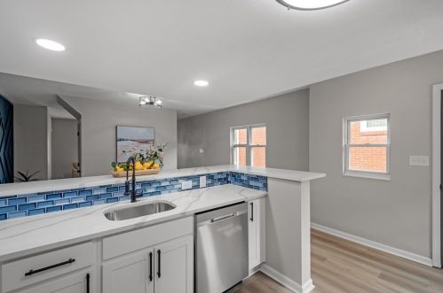 463 Edith St, Pittsburgh PA 15211-1148 exterior