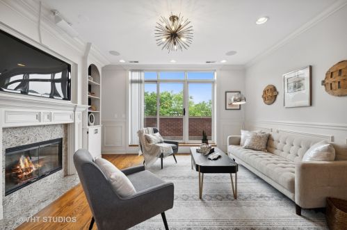 2445 Logan Blvd, Chicago, IL 60647-2086