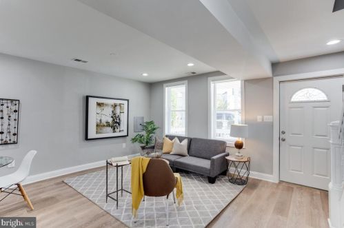 730 50th St, Washington DC  20019-4813 exterior