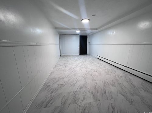 55 Ldg Ave, Huntington Station NY 11746-3473 exterior