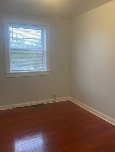 9524 Ln Salle St, Chicago IL 60628-5506 exterior