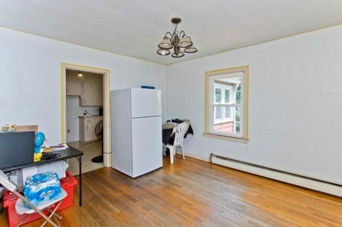 65 Mandalay Rd, Springfield MA 01118-2026 exterior