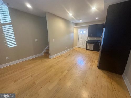 623 Clarion St, Philadelphia PA  19147-1834 exterior