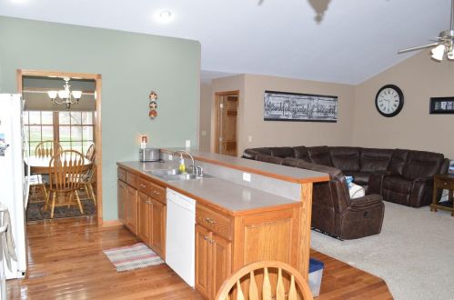 29999 Orange St, Canton MO 63435-3440 exterior