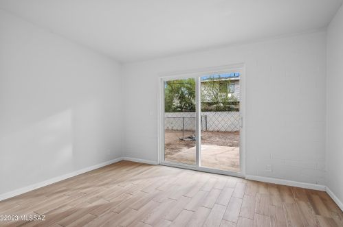 2242 Catalina Ave, Tucson AZ  85712-3225 exterior