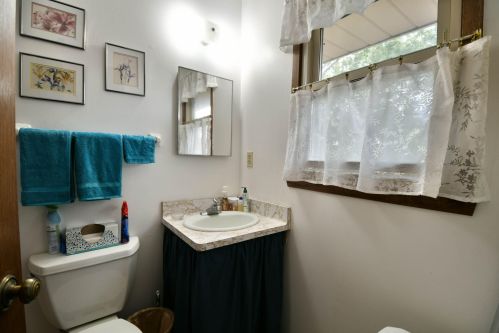 4436 90th St, Milwaukee WI  53228-2816 exterior