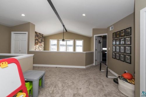 5094 Parsons Pt Rd, Duluth MN 55803-9387 exterior