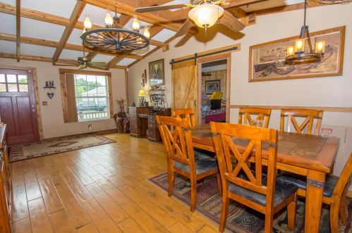 3832 Chicopee St, Fort Pierce FL 34953-5373 exterior