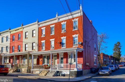134 Juniata St, Lancaster PA  17602-4324 exterior
