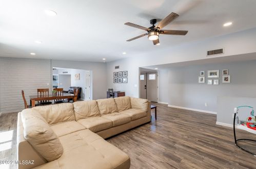 1959 Omar Dr, Tucson AZ  85704-1242 exterior