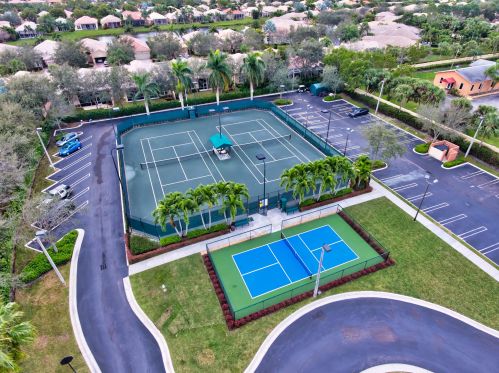 10138 Armani Dr, Boynton Beach FL 33437-3742 exterior