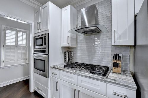 1866 Childers Pl, Atlanta GA 30324-2778 exterior