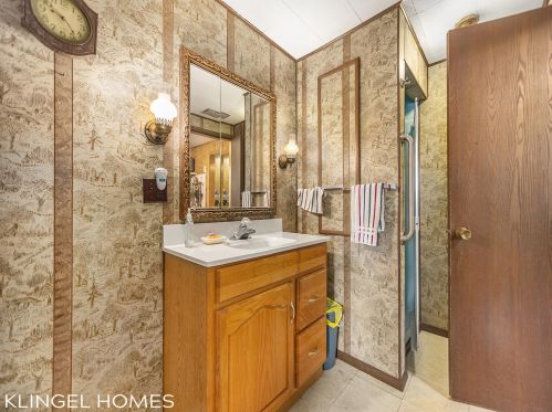 870 Norton Ave, Meskegon MI 49441-4284 exterior