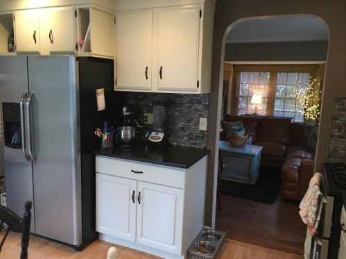 230 Crescent Ave, Elmhurst IL  60126-4302 exterior