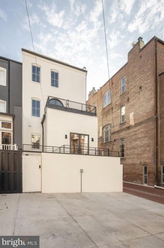 2023 Hillyer Pl, Washington DC  20009-1005 exterior