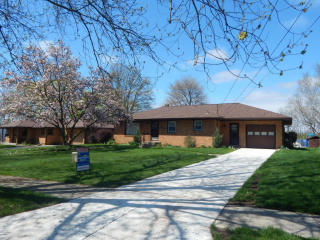 1469 Meadowlane Dr, Grand Rapids, MI 49508-4655