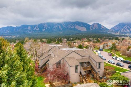 3312 Cripple Creek Trl, Boulder CO 80305-7161 exterior