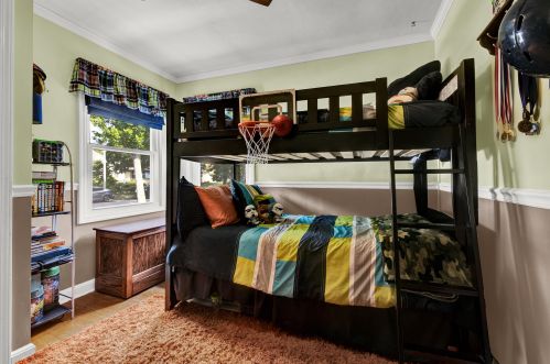 2934 38, Milwaukee WI 53215-3519 exterior