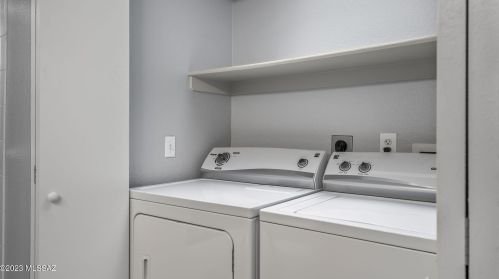 1602 Paseo Ln Tinaja, Green Valley AZ 85614-3987 exterior