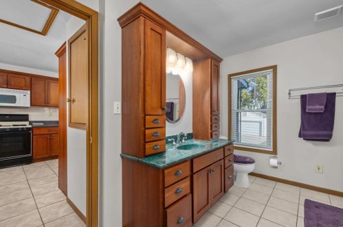 8721 Eulalie Ave, Saint Louis MO 63144-2002 exterior