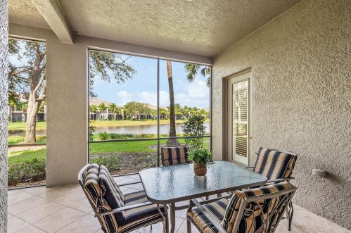 9209 Museo Cir, Naples, FL 34114-9525