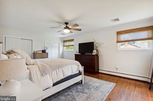 304 Pheasant Dr, Huntingdon Valley PA  19006-3038 exterior