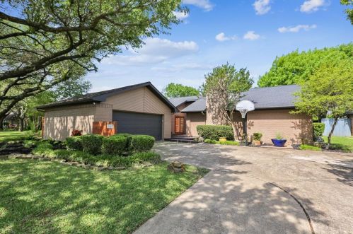 18607 Fortson Ave, Dallas, TX 75252-2513