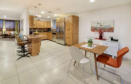 5050 Julia St, Tucson, AZ 85711-4324