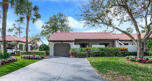 21487 Cypress Hammock Dr, Boca Raton, FL 33428-1912