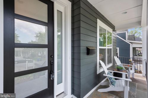 5120 25th Pl, Arlington VA  22207-2603 exterior