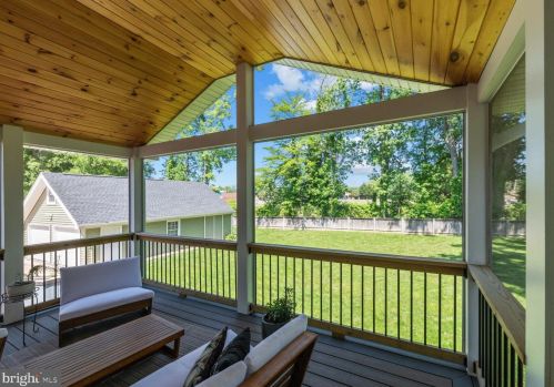 7923 Ashton St, Alexandria VA  22309-1340 exterior