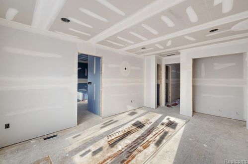 1852 Holland St, Bham MI 48009-6856 exterior