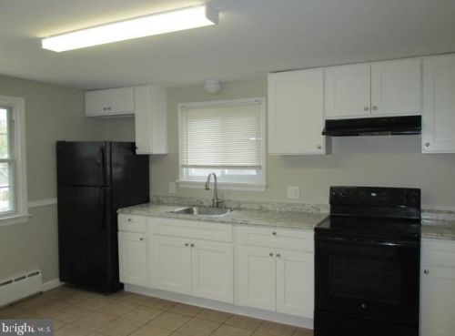 1014 Quinton Ave, Trenton NJ 08629-2403 exterior