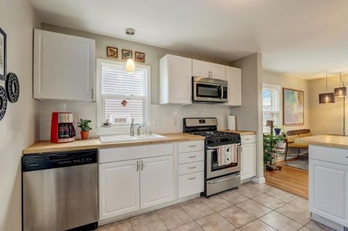 4540 Lenox St, Milwaukee WI 53207-5244 exterior