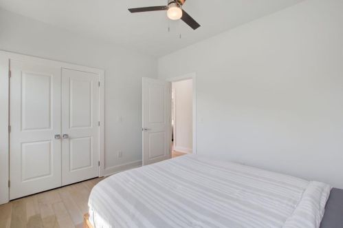 210 Mathewson Pl, Atlanta GA  30314-2629 exterior