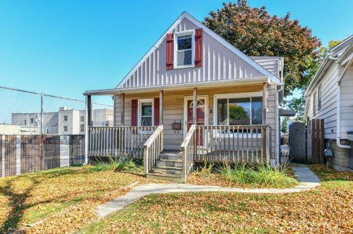 2254 61, Milwaukee WI 53213-1502 exterior